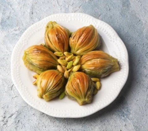 Taze Fırınlanmış 1 Kg Midye Baklava pasta